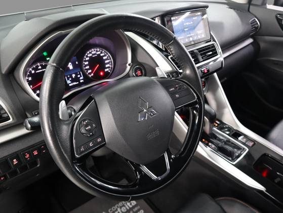 MITSUBISHI ECLIPSE CROSS 1.5 MIVEC TURBO GASOLINA HPE CVT MITSUBISHI ECLIPSE CROSS 1.5 MIVEC TURBO GASOLINA HPE CVT